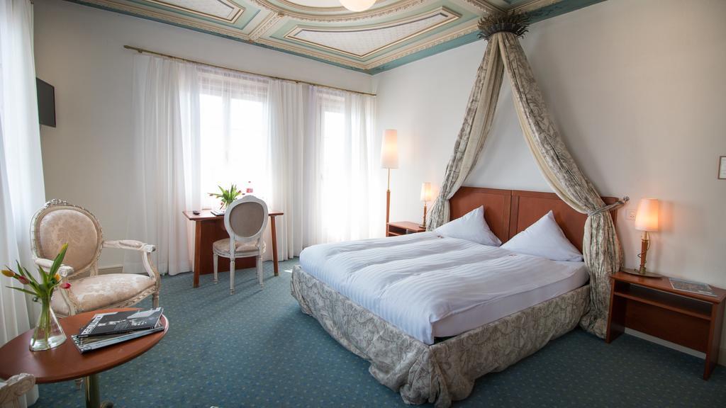 Hotel Schloss Romanshorn Buitenkant foto