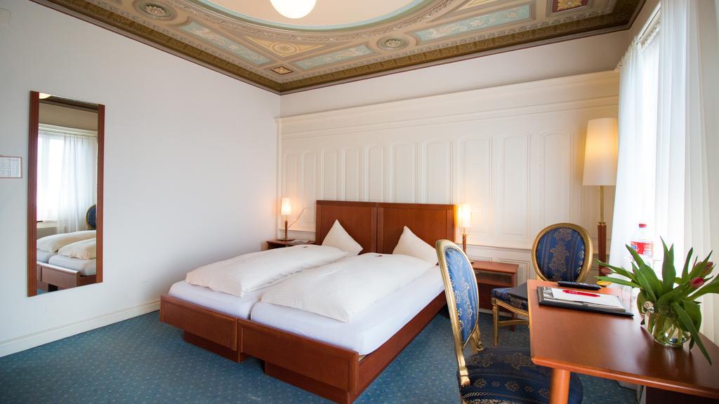 Hotel Schloss Romanshorn Buitenkant foto